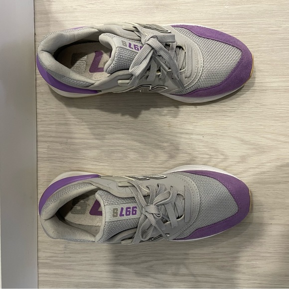 Very Trendy New Balance sneakers - Picture 5 of 5